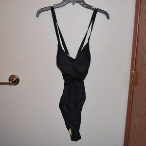 Eomenie Women's One Piece Cutout   Swim Suit Size 2XL NWT